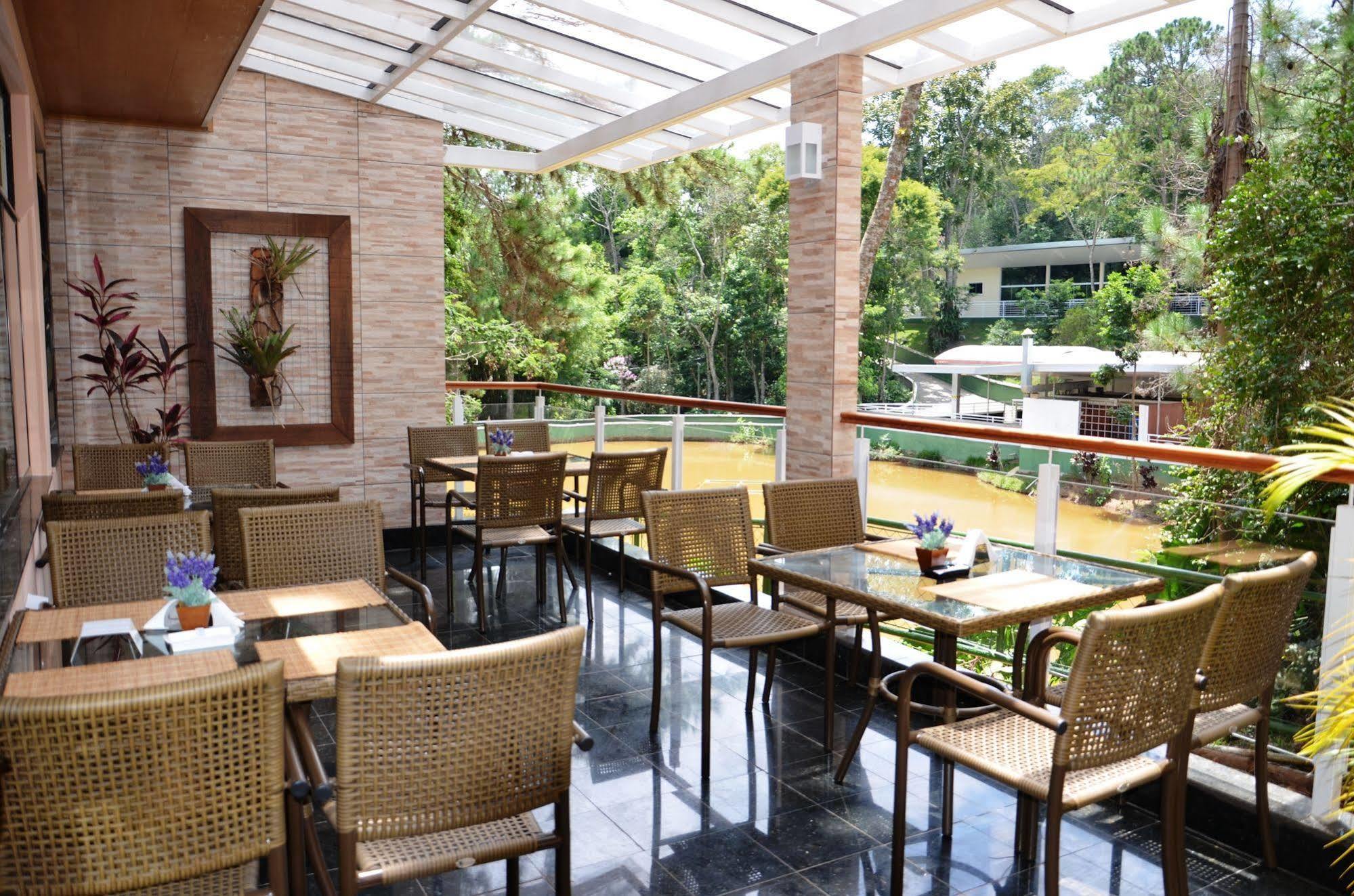 Hotel Green Hill จุยซ์จิฟอรา ภายนอก รูปภาพ